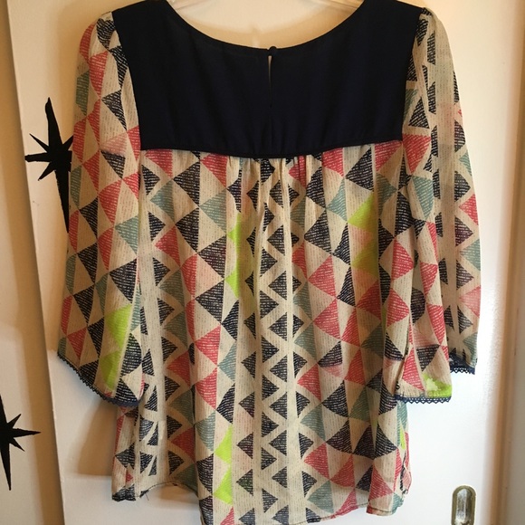 Umgee Shirt - Picture 6 of 8